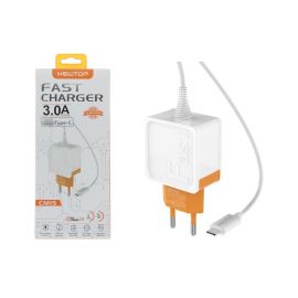 Caricabatteria da muro Newtop CM15 con cavo integrato fast charger QC 3.0  Type C